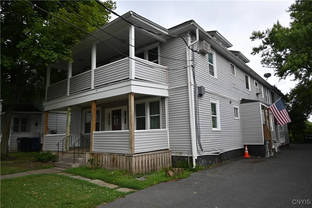 1005-07 Tyson Place 7, Syracuse, New York 13206, Syracuse, New York 13206, 7 Bedrooms Bedrooms, ,Multi Family,For Sale,1005-07 Tyson Place 7, Syracuse, New York 13206,S1623822