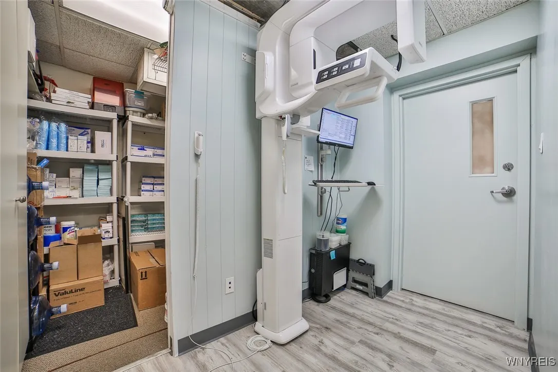 additional storage and x-ray area
