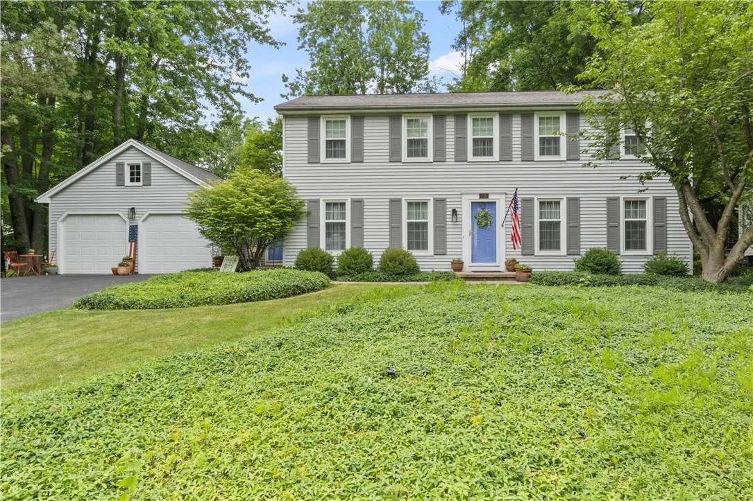 718 Audley End, Webster, New York 14580, Webster, New York 14580, 4 Bedrooms Bedrooms, 8 Rooms Rooms,2 BathroomsBathrooms,Residential,For Sale,718 Audley End, Webster, New York 14580,R1623805