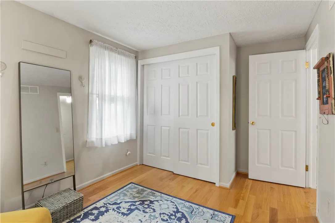 718 Audley End, Webster, New York 14580, Webster, New York 14580, 4 Bedrooms Bedrooms, 8 Rooms Rooms,2 BathroomsBathrooms,Residential,For Sale,718 Audley End, Webster, New York 14580,R1623805