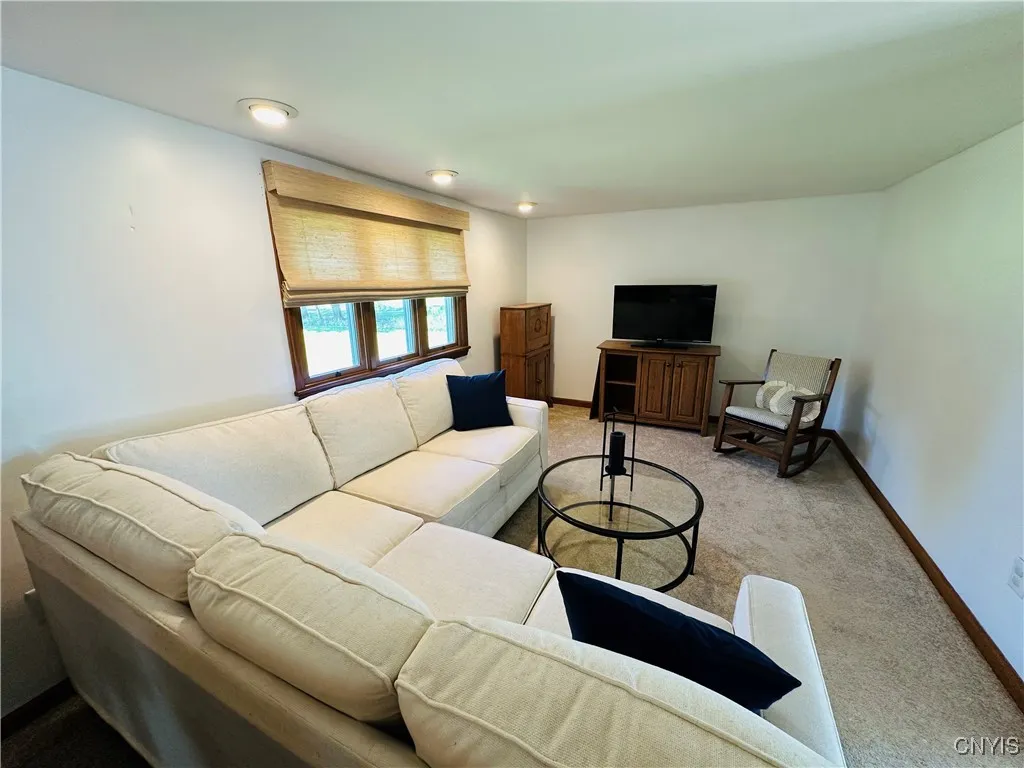1513 Coon Hill Road, Skaneateles, New York 13152, Skaneateles, New York 13152, 3 Bedrooms Bedrooms, 5 Rooms Rooms,1 BathroomBathrooms,Residential,For Sale,1513 Coon Hill Road, Skaneateles, New York 13152,S1623634