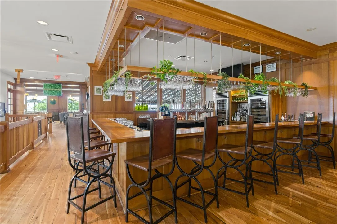 800 South Main Street, Canandaigua City, New York, Canandaigua City, New York 14424, ,Commercial Sale,For Sale,800 South Main Street, Canandaigua City, New York ,R1623144