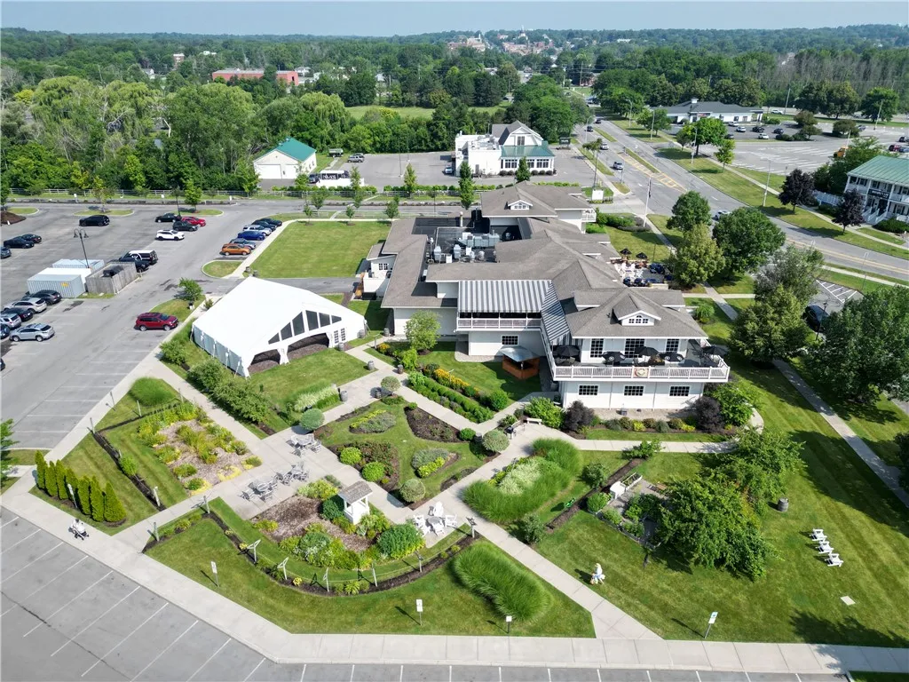 800 South Main Street, Canandaigua City, New York, Canandaigua City, New York 14424, ,Commercial Sale,For Sale,800 South Main Street, Canandaigua City, New York ,R1623144