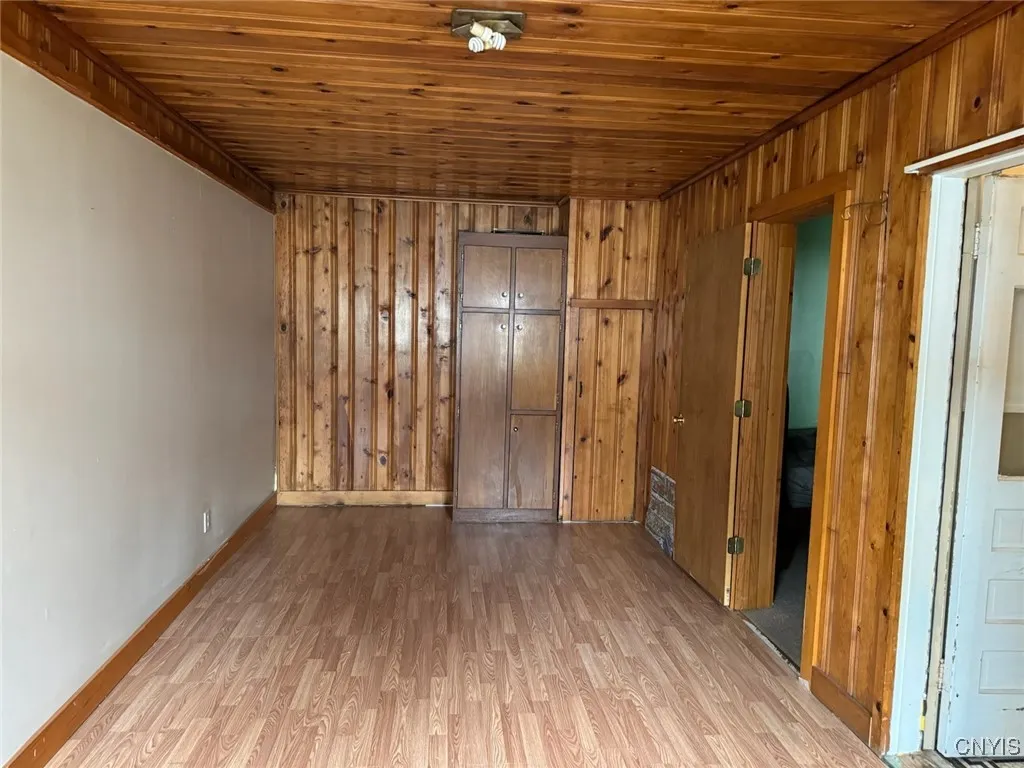 810 Utica Street, Whitestown, New York 13424, Whitestown, New York 13424, 3 Bedrooms Bedrooms, ,3 BathroomsBathrooms,Residential,For Sale,810 Utica Street, Whitestown, New York 13424,S1623845