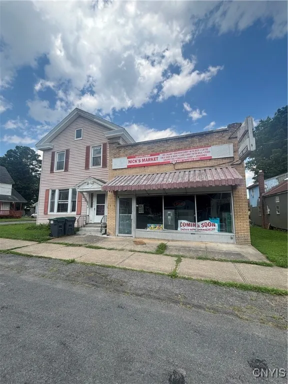 810 Utica Street, Whitestown, New York 13424, Whitestown, New York 13424, 3 Bedrooms Bedrooms, ,3 BathroomsBathrooms,Residential,For Sale,810 Utica Street, Whitestown, New York 13424,S1623845