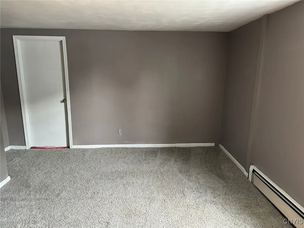 810 Utica Street, Whitestown, New York 13424, Whitestown, New York 13424, 3 Bedrooms Bedrooms, ,3 BathroomsBathrooms,Residential,For Sale,810 Utica Street, Whitestown, New York 13424,S1623845