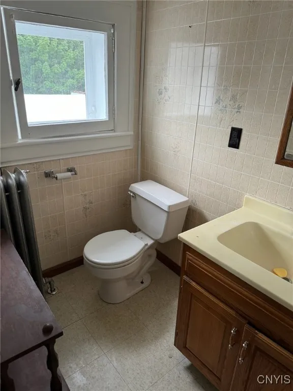 810 Utica Street, Whitestown, New York 13424, Whitestown, New York 13424, 3 Bedrooms Bedrooms, ,3 BathroomsBathrooms,Residential,For Sale,810 Utica Street, Whitestown, New York 13424,S1623845