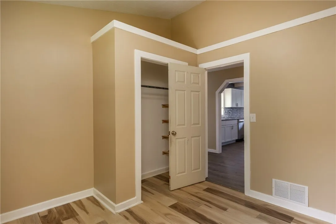 160 Lenox Avenue, Horseheads, New York 14845, Horseheads, New York 14845, 3 Bedrooms Bedrooms, 5 Rooms Rooms,1 BathroomBathrooms,Residential,For Sale,160 Lenox Avenue, Horseheads, New York 14845,R1623685