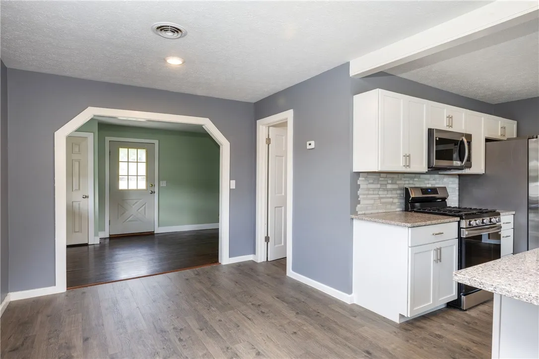 160 Lenox Avenue, Horseheads, New York 14845, Horseheads, New York 14845, 3 Bedrooms Bedrooms, 5 Rooms Rooms,1 BathroomBathrooms,Residential,For Sale,160 Lenox Avenue, Horseheads, New York 14845,R1623685