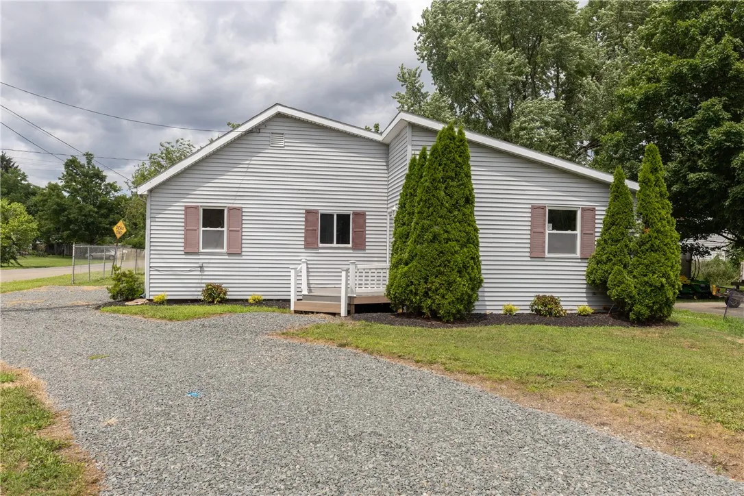 160 Lenox Avenue, Horseheads, New York 14845, Horseheads, New York 14845, 3 Bedrooms Bedrooms, 5 Rooms Rooms,1 BathroomBathrooms,Residential,For Sale,160 Lenox Avenue, Horseheads, New York 14845,R1623685