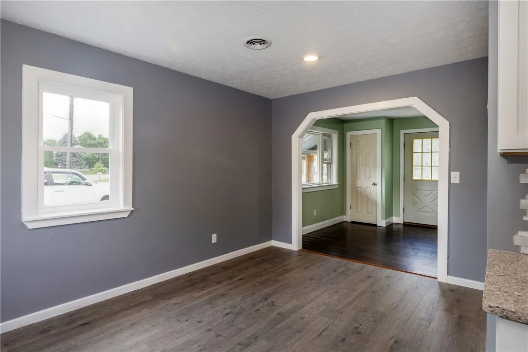 160 Lenox Avenue, Horseheads, New York 14845, Horseheads, New York 14845, 3 Bedrooms Bedrooms, 5 Rooms Rooms,1 BathroomBathrooms,Residential,For Sale,160 Lenox Avenue, Horseheads, New York 14845,R1623685