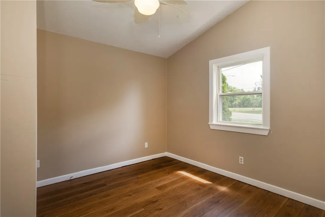 160 Lenox Avenue, Horseheads, New York 14845, Horseheads, New York 14845, 3 Bedrooms Bedrooms, 5 Rooms Rooms,1 BathroomBathrooms,Residential,For Sale,160 Lenox Avenue, Horseheads, New York 14845,R1623685
