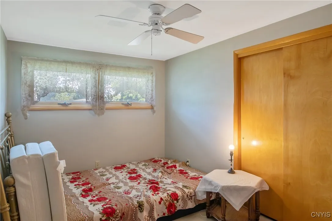 113 Bellshire Lane, Syracuse, New York 13208, Syracuse, New York 13208, 3 Bedrooms Bedrooms, 6 Rooms Rooms,2 BathroomsBathrooms,Residential,For Sale,113 Bellshire Lane, Syracuse, New York 13208,S1623618