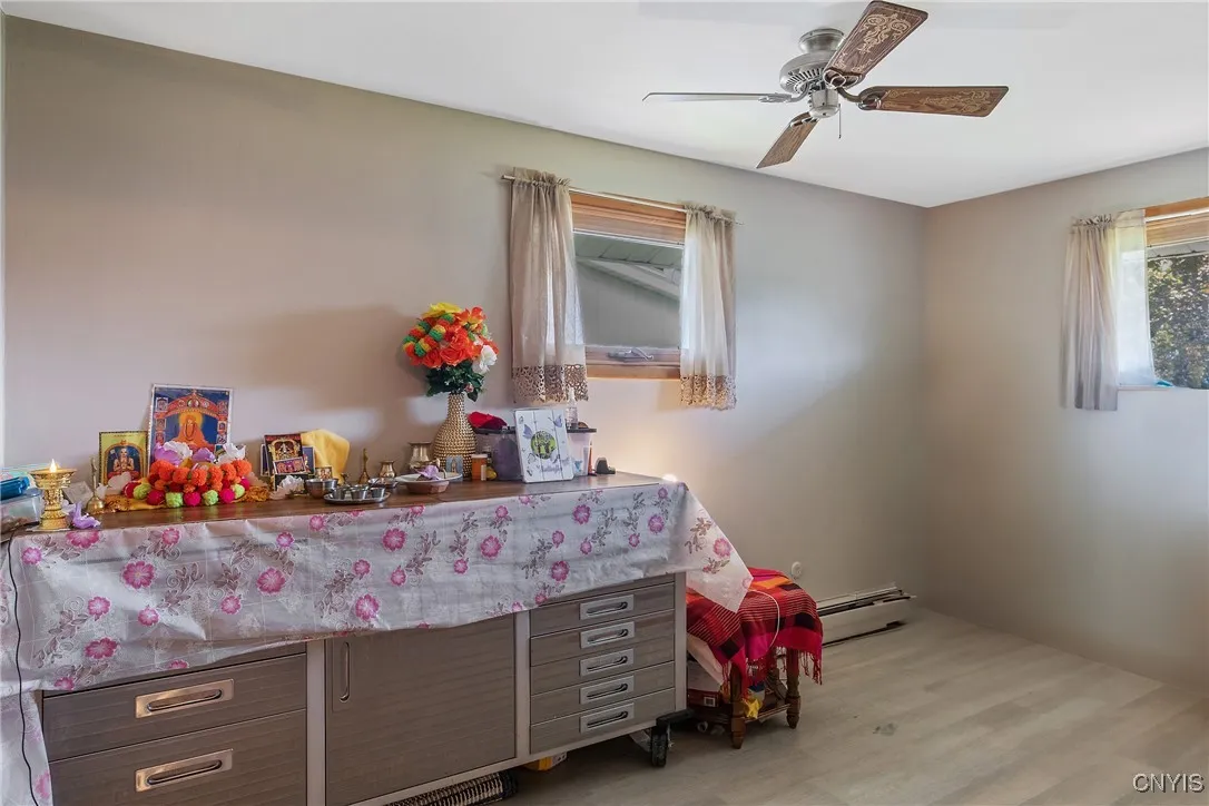 113 Bellshire Lane, Syracuse, New York 13208, Syracuse, New York 13208, 3 Bedrooms Bedrooms, 6 Rooms Rooms,2 BathroomsBathrooms,Residential,For Sale,113 Bellshire Lane, Syracuse, New York 13208,S1623618