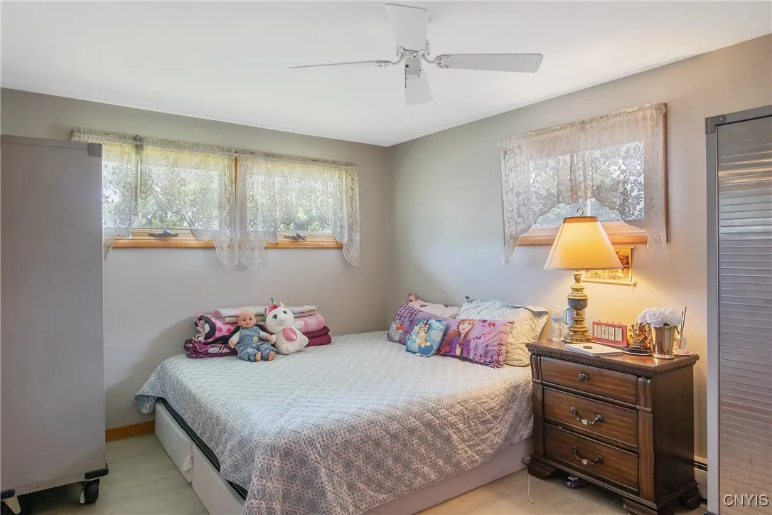 113 Bellshire Lane, Syracuse, New York 13208, Syracuse, New York 13208, 3 Bedrooms Bedrooms, 6 Rooms Rooms,2 BathroomsBathrooms,Residential,For Sale,113 Bellshire Lane, Syracuse, New York 13208,S1623618