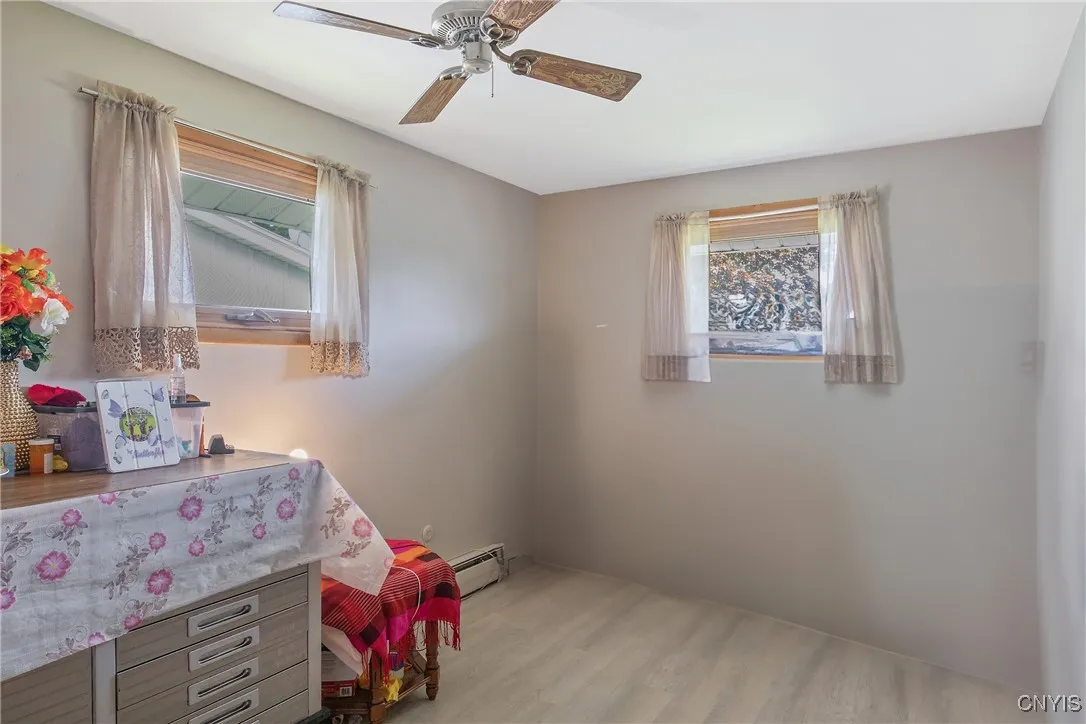 113 Bellshire Lane, Syracuse, New York 13208, Syracuse, New York 13208, 3 Bedrooms Bedrooms, 6 Rooms Rooms,2 BathroomsBathrooms,Residential,For Sale,113 Bellshire Lane, Syracuse, New York 13208,S1623618