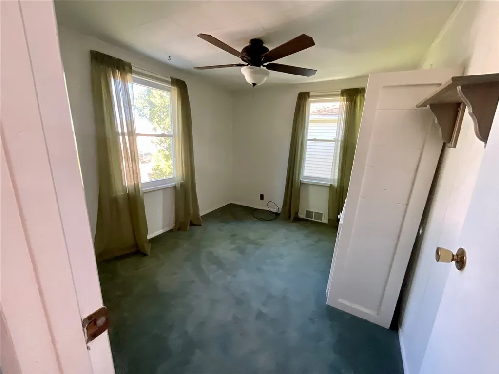 267 Midland Avenue, Tonawanda, New York 14223, Tonawanda, New York 14223, 3 Bedrooms Bedrooms, 7 Rooms Rooms,1 BathroomBathrooms,Residential,For Sale,267 Midland Avenue, Tonawanda, New York 14223,R1623273