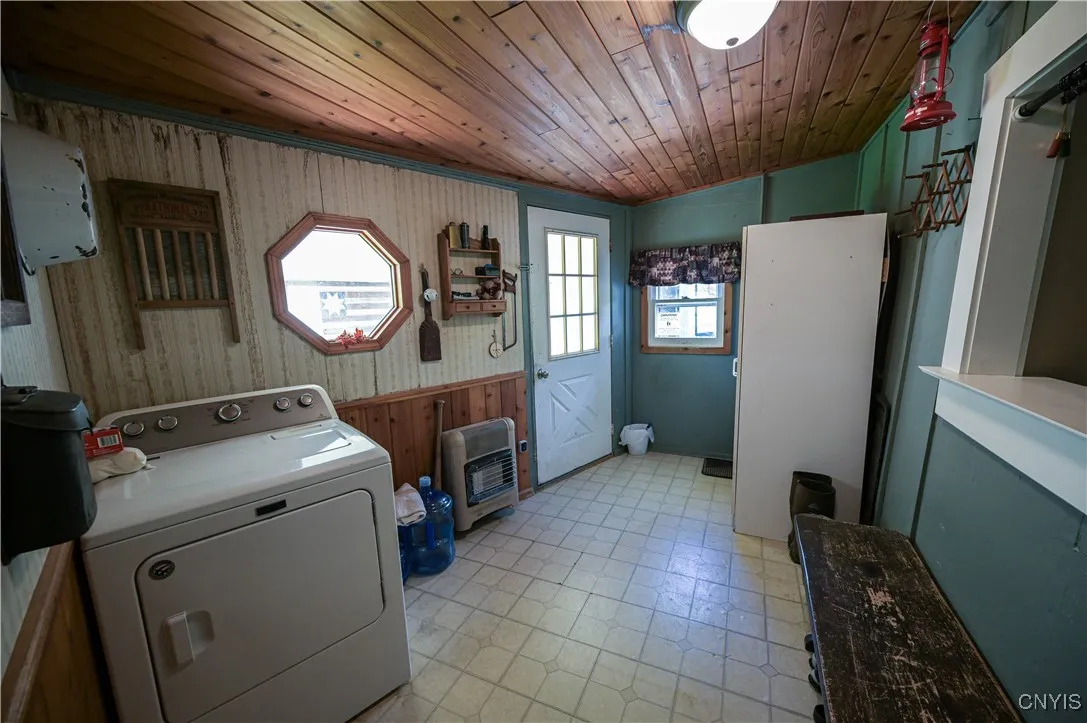 1438 Newport Road, Schuyler, New York 13431, Schuyler, New York 13431, 3 Bedrooms Bedrooms, 7 Rooms Rooms,1 BathroomBathrooms,Residential,For Sale,1438 Newport Road, Schuyler, New York 13431,S1618878