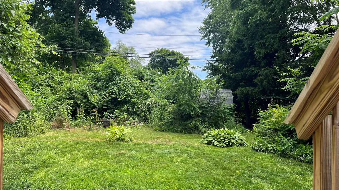 122 Mayfair Drive, Irondequoit, New York 14617, Irondequoit, New York 14617, 3 Bedrooms Bedrooms, 7 Rooms Rooms,2 BathroomsBathrooms,Residential,For Sale,122 Mayfair Drive, Irondequoit, New York 14617,R1623630