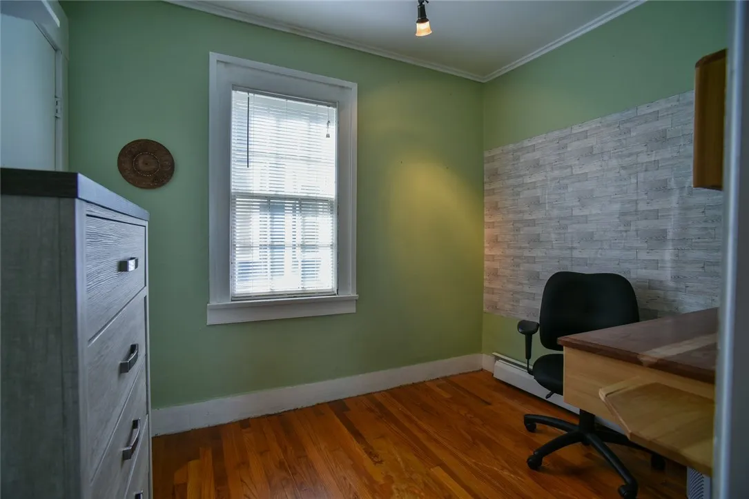 185 Caroline Street, Rochester, New York 14620, Rochester, New York 14620, 3 Bedrooms Bedrooms, 8 Rooms Rooms,1 BathroomBathrooms,Residential,For Sale,185 Caroline Street, Rochester, New York 14620,R1623828