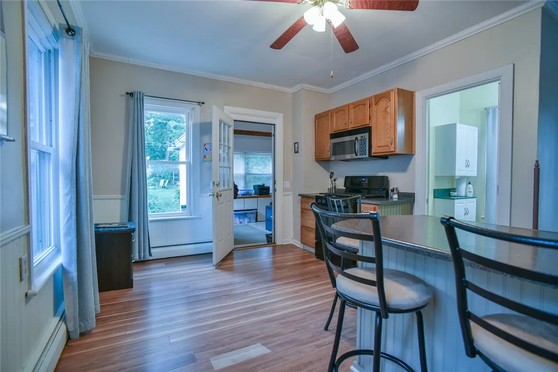 185 Caroline Street, Rochester, New York 14620, Rochester, New York 14620, 3 Bedrooms Bedrooms, 8 Rooms Rooms,1 BathroomBathrooms,Residential,For Sale,185 Caroline Street, Rochester, New York 14620,R1623828