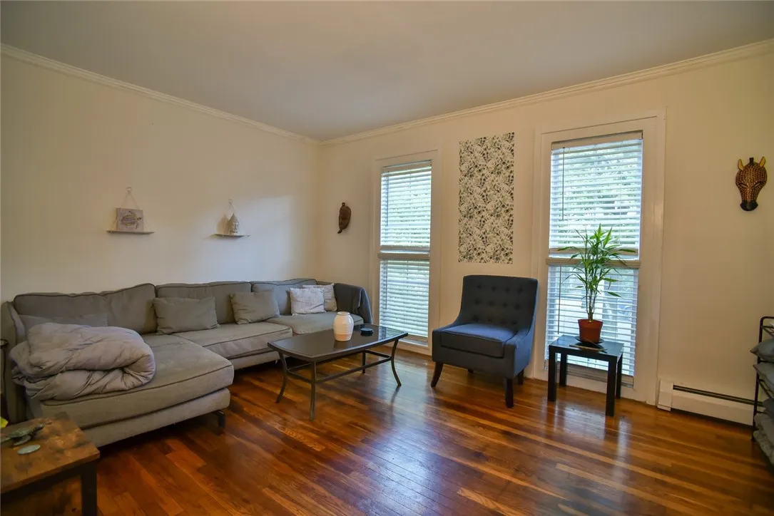 185 Caroline Street, Rochester, New York 14620, Rochester, New York 14620, 3 Bedrooms Bedrooms, 8 Rooms Rooms,1 BathroomBathrooms,Residential,For Sale,185 Caroline Street, Rochester, New York 14620,R1623828