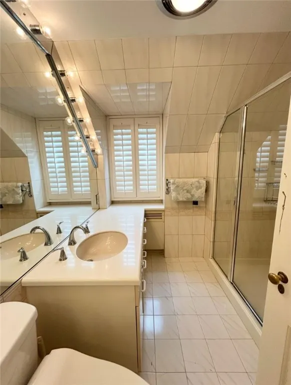 104 Taragreen Lane, Norwich, New York 13815, Norwich, New York 13815, 6 Bedrooms Bedrooms, 19 Rooms Rooms,7 BathroomsBathrooms,Residential,For Sale,104 Taragreen Lane, Norwich, New York 13815,R1619980