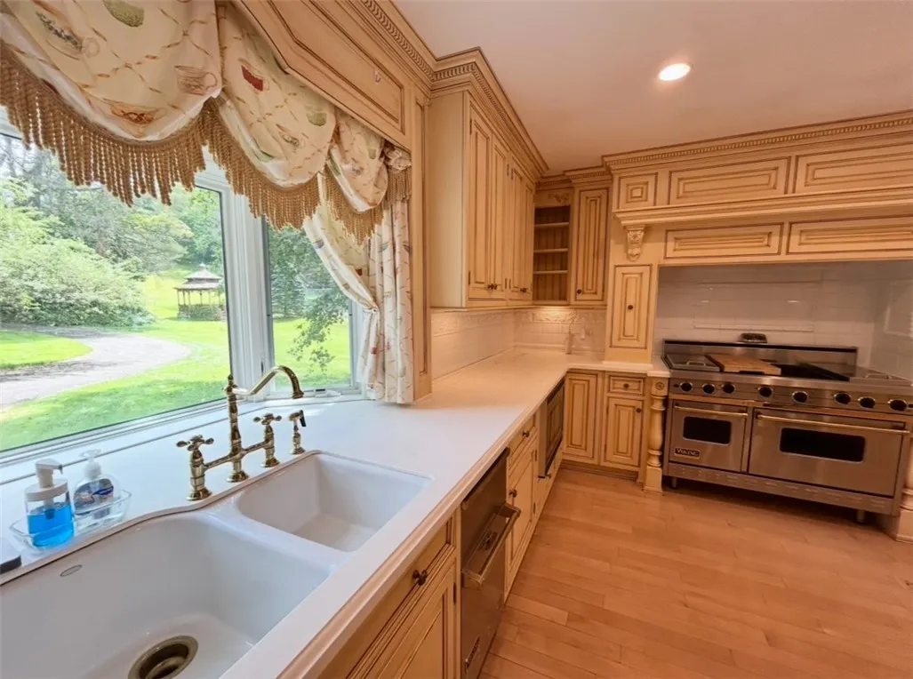 104 Taragreen Lane, Norwich, New York 13815, Norwich, New York 13815, 6 Bedrooms Bedrooms, 19 Rooms Rooms,7 BathroomsBathrooms,Residential,For Sale,104 Taragreen Lane, Norwich, New York 13815,R1619980