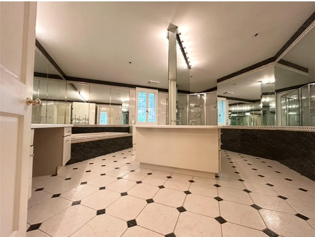 104 Taragreen Lane, Norwich, New York 13815, Norwich, New York 13815, 6 Bedrooms Bedrooms, 19 Rooms Rooms,7 BathroomsBathrooms,Residential,For Sale,104 Taragreen Lane, Norwich, New York 13815,R1619980