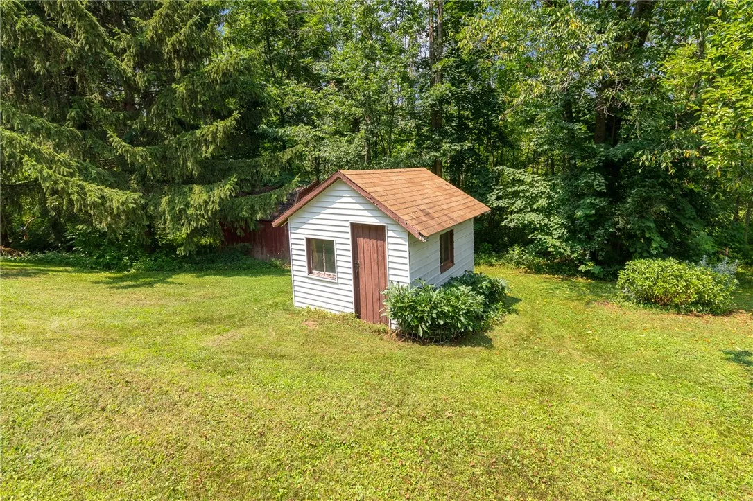 3361 Cambier Road, Marion, New York 14505, Marion, New York 14505, 4 Bedrooms Bedrooms, 7 Rooms Rooms,1 BathroomBathrooms,Residential,For Sale,3361 Cambier Road, Marion, New York 14505,R1623649
