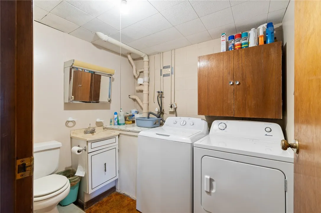 3361 Cambier Road, Marion, New York 14505, Marion, New York 14505, 4 Bedrooms Bedrooms, 7 Rooms Rooms,1 BathroomBathrooms,Residential,For Sale,3361 Cambier Road, Marion, New York 14505,R1623649