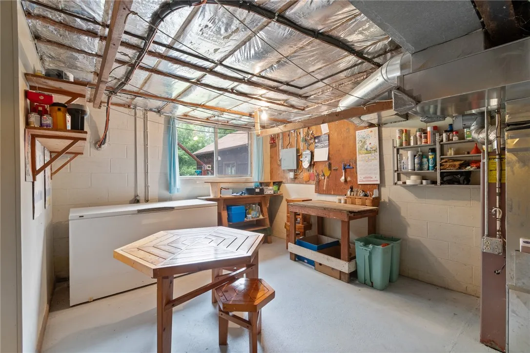 3361 Cambier Road, Marion, New York 14505, Marion, New York 14505, 4 Bedrooms Bedrooms, 7 Rooms Rooms,1 BathroomBathrooms,Residential,For Sale,3361 Cambier Road, Marion, New York 14505,R1623649
