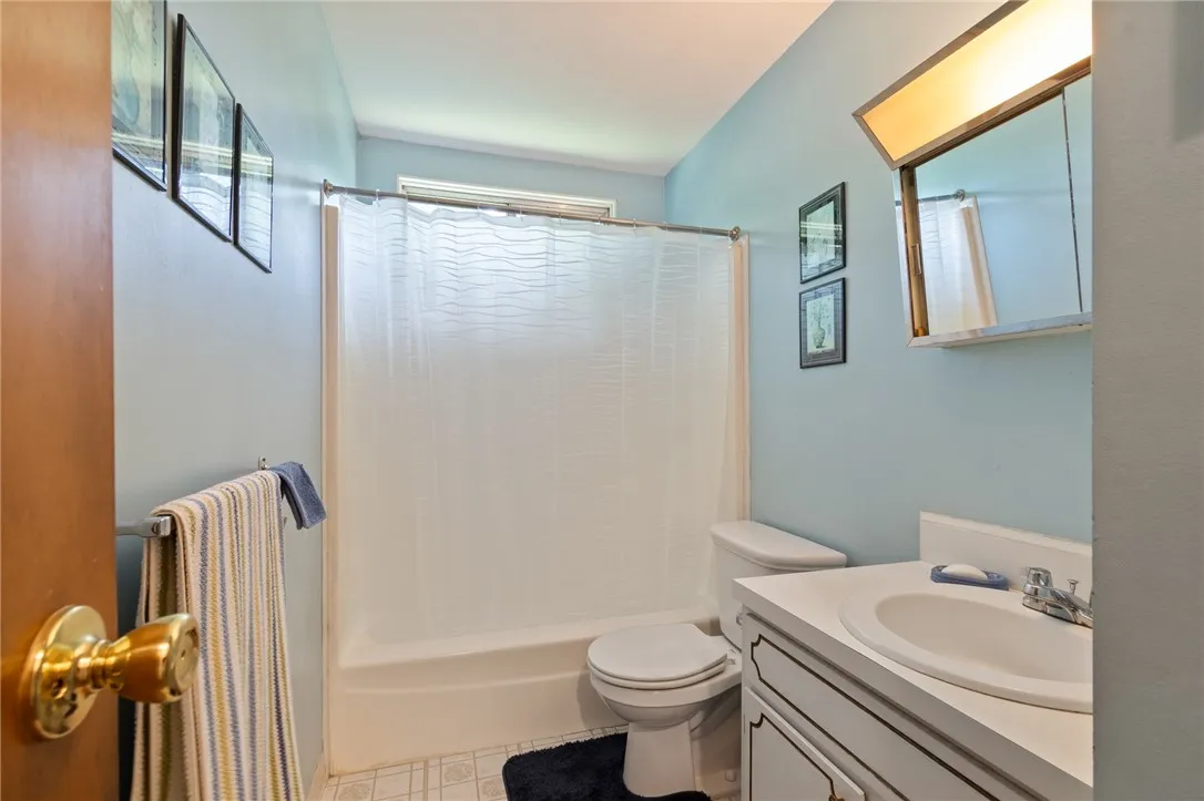 3361 Cambier Road, Marion, New York 14505, Marion, New York 14505, 4 Bedrooms Bedrooms, 7 Rooms Rooms,1 BathroomBathrooms,Residential,For Sale,3361 Cambier Road, Marion, New York 14505,R1623649