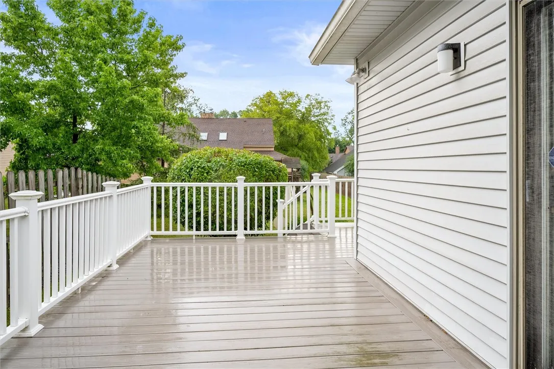 34 Gailhaven Court, Brighton, New York 14618, Brighton, New York 14618, 3 Bedrooms Bedrooms, 7 Rooms Rooms,2 BathroomsBathrooms,Residential,For Sale,34 Gailhaven Court, Brighton, New York 14618,R1623670
