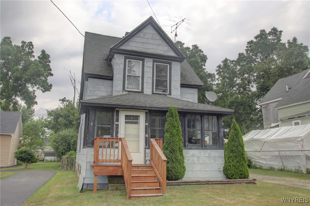 2020 Lakeview Road, Hamburg, New York 14085, Hamburg, New York 14085, 3 Bedrooms Bedrooms, 7 Rooms Rooms,Residential,For Sale,2020 Lakeview Road, Hamburg, New York 14085,B1623705