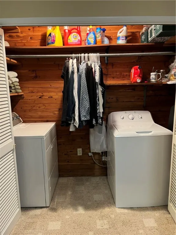 499 Castle Street 2, Geneva City, New York 14456, Geneva City, New York 14456, 6 Bedrooms Bedrooms, ,2 BathroomsBathrooms,Residential,For Sale,499 Castle Street 2, Geneva City, New York 14456,R1621977