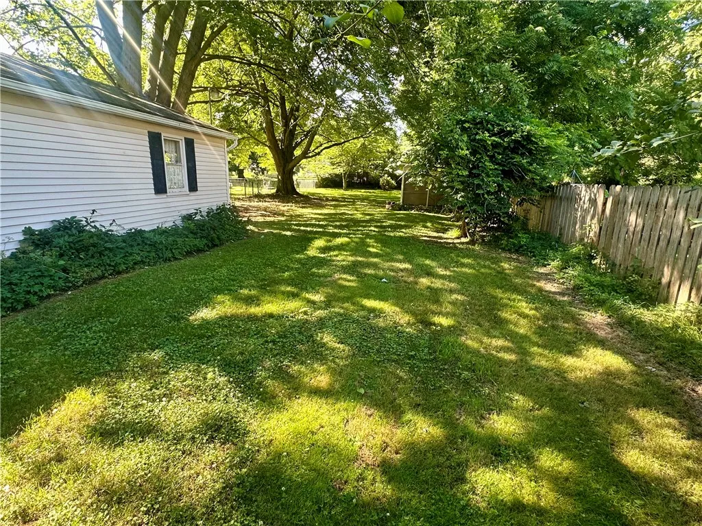 14 Maple Avenue, Leroy, New York 14482, Leroy, New York 14482, 3 Bedrooms Bedrooms, 9 Rooms Rooms,1 BathroomBathrooms,Residential,For Sale,14 Maple Avenue, Leroy, New York 14482,R1622976