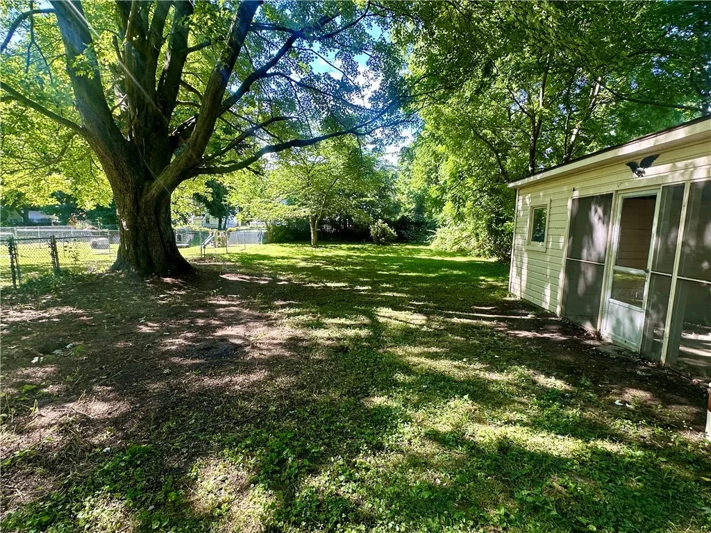 14 Maple Avenue, Leroy, New York 14482, Leroy, New York 14482, 3 Bedrooms Bedrooms, 9 Rooms Rooms,1 BathroomBathrooms,Residential,For Sale,14 Maple Avenue, Leroy, New York 14482,R1622976