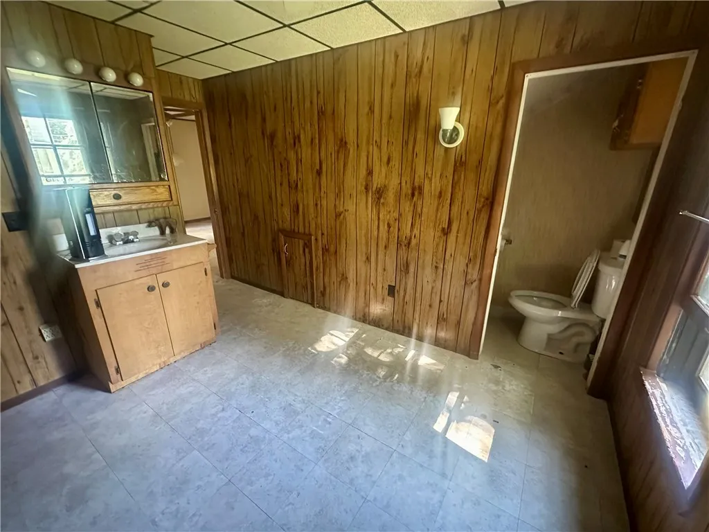 14 Maple Avenue, Leroy, New York 14482, Leroy, New York 14482, 3 Bedrooms Bedrooms, 9 Rooms Rooms,1 BathroomBathrooms,Residential,For Sale,14 Maple Avenue, Leroy, New York 14482,R1622976