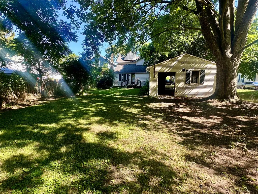 14 Maple Avenue, Leroy, New York 14482, Leroy, New York 14482, 3 Bedrooms Bedrooms, 9 Rooms Rooms,1 BathroomBathrooms,Residential,For Sale,14 Maple Avenue, Leroy, New York 14482,R1622976