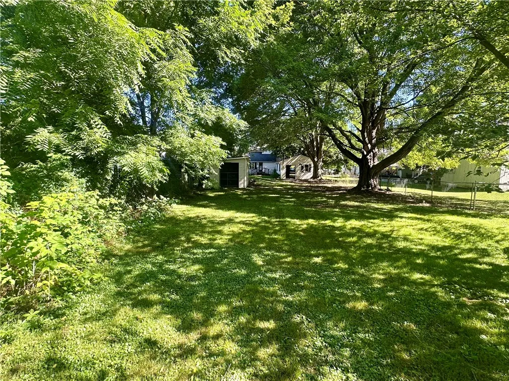 14 Maple Avenue, Leroy, New York 14482, Leroy, New York 14482, 3 Bedrooms Bedrooms, 9 Rooms Rooms,1 BathroomBathrooms,Residential,For Sale,14 Maple Avenue, Leroy, New York 14482,R1622976