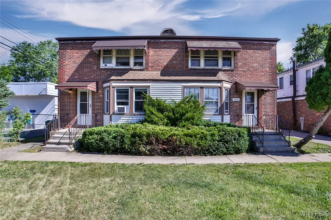 660 Cleveland Drive, Cheektowaga, New York 14425, Cheektowaga, New York 14425, 8 Bedrooms Bedrooms, ,4 BathroomsBathrooms,Residential,For Sale,660 Cleveland Drive, Cheektowaga, New York 14425,B1623855
