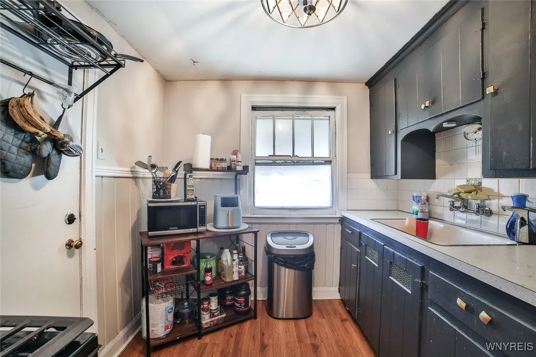 660 Cleveland Drive, Cheektowaga, New York 14425, Cheektowaga, New York 14425, 8 Bedrooms Bedrooms, ,4 BathroomsBathrooms,Residential,For Sale,660 Cleveland Drive, Cheektowaga, New York 14425,B1623855