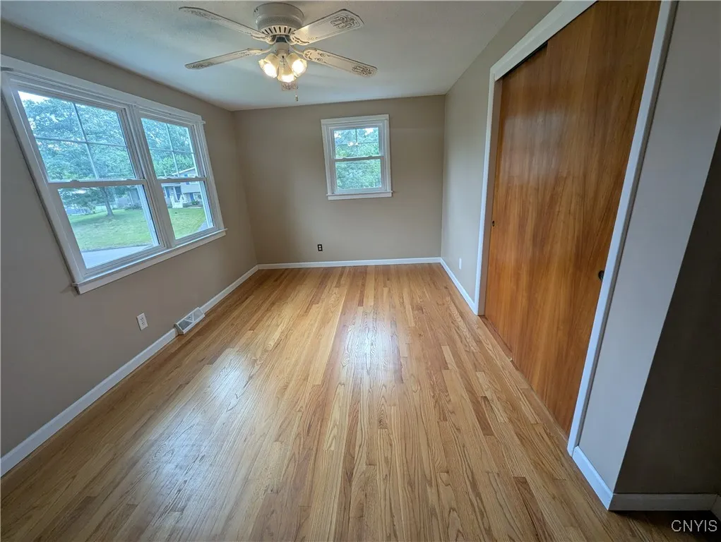 8242 Eden Lane, Lysander, New York 13027, Lysander, New York 13027, 4 Bedrooms Bedrooms, 7 Rooms Rooms,1 BathroomBathrooms,Residential,For Sale,8242 Eden Lane, Lysander, New York 13027,S1623859