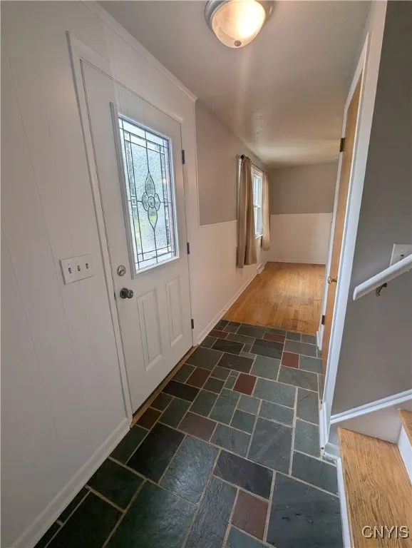 8242 Eden Lane, Lysander, New York 13027, Lysander, New York 13027, 4 Bedrooms Bedrooms, 7 Rooms Rooms,1 BathroomBathrooms,Residential,For Sale,8242 Eden Lane, Lysander, New York 13027,S1623859