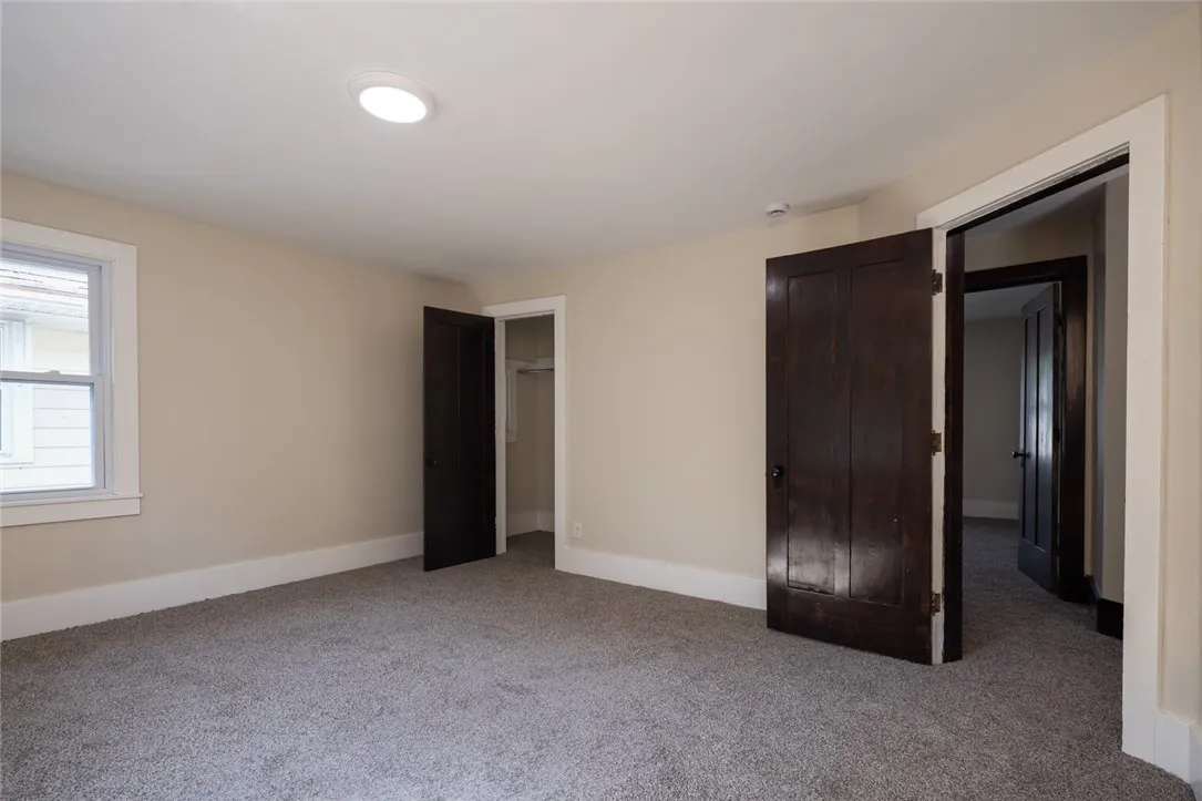 39 Rugby Avenue, Rochester, New York 14619, Rochester, New York 14619, 4 Bedrooms Bedrooms, 7 Rooms Rooms,1 BathroomBathrooms,Residential,For Sale,39 Rugby Avenue, Rochester, New York 14619,R1622992