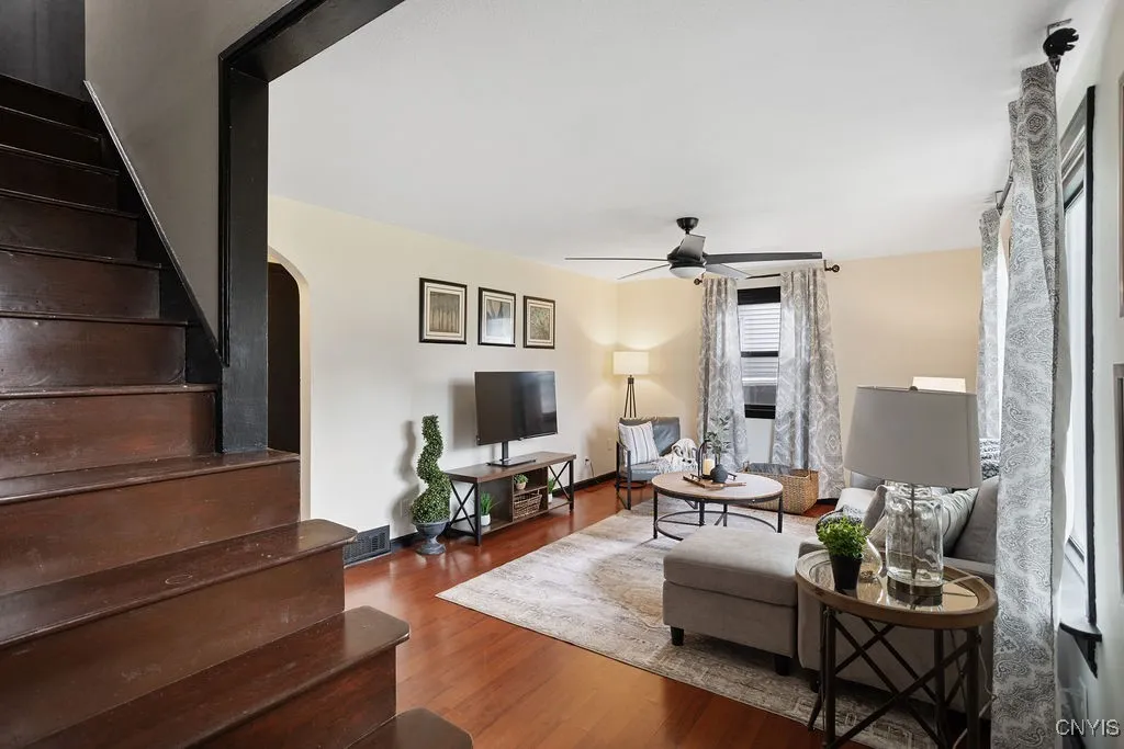 416 Garden City Drive, Salina, New York 13211, Salina, New York 13211, 3 Bedrooms Bedrooms, 6 Rooms Rooms,2 BathroomsBathrooms,Residential,For Sale,416 Garden City Drive, Salina, New York 13211,S1623708