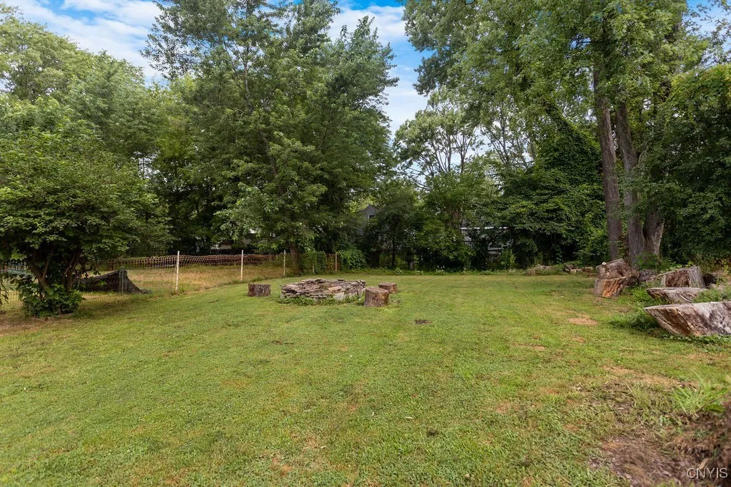 416 Garden City Drive, Salina, New York 13211, Salina, New York 13211, 3 Bedrooms Bedrooms, 6 Rooms Rooms,2 BathroomsBathrooms,Residential,For Sale,416 Garden City Drive, Salina, New York 13211,S1623708