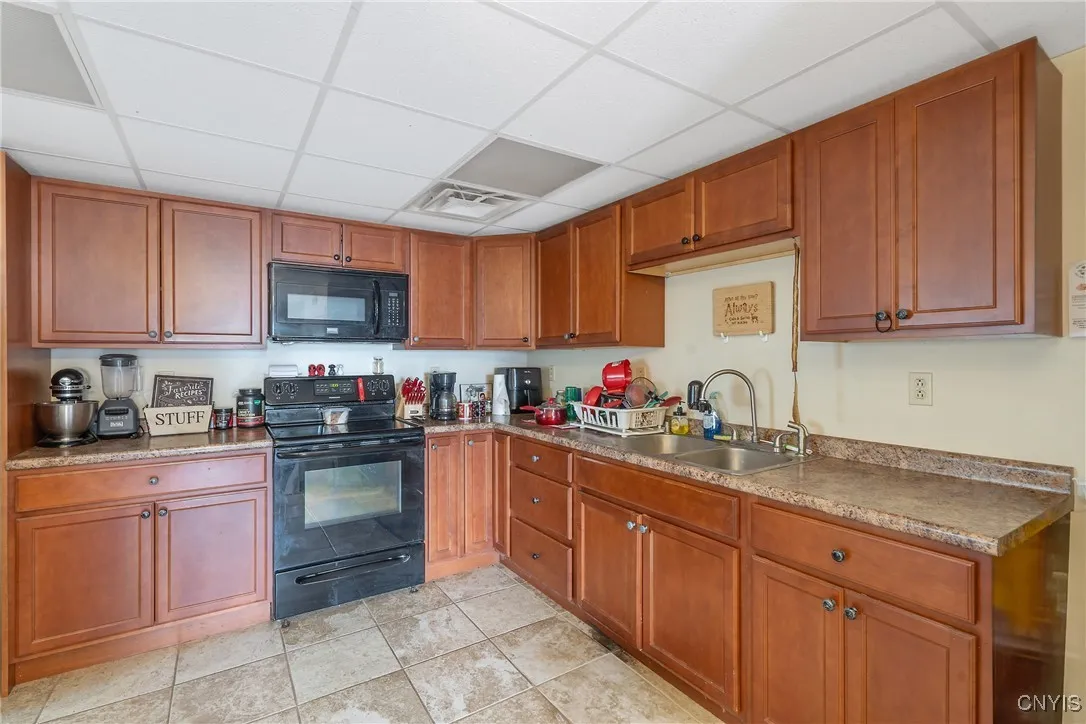 Updated eat-in kitchen - House 2