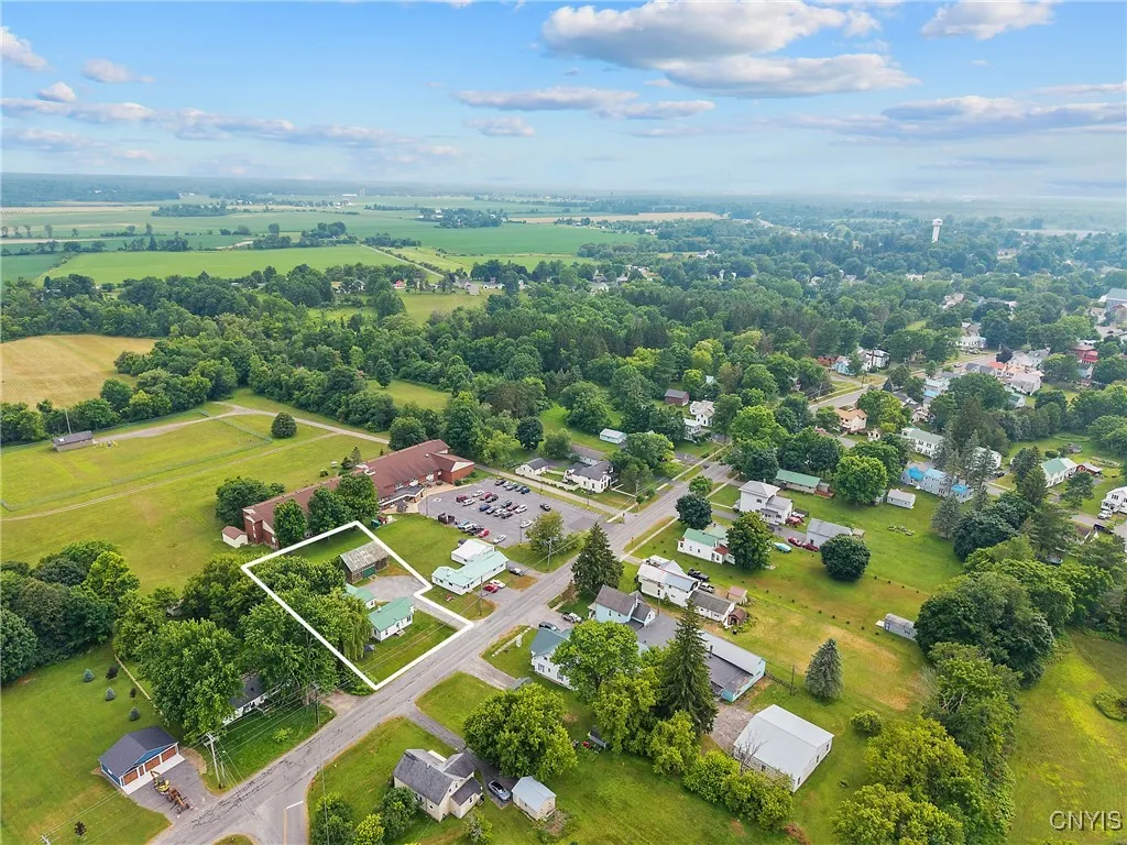 Property lines are approximate